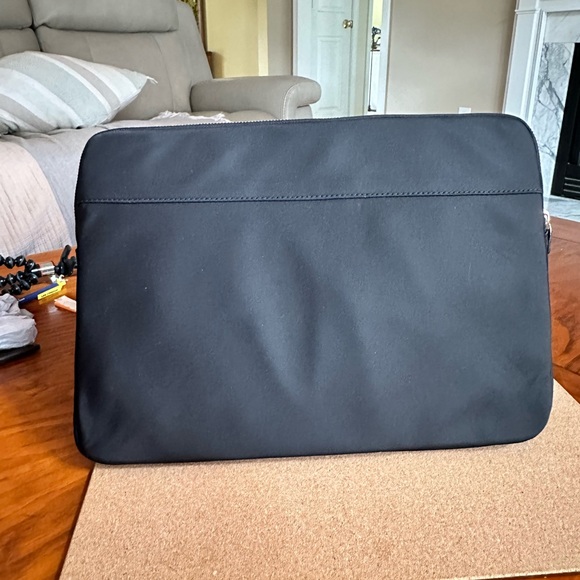 Kate Spade Laptop Computer Bag, Black Nylon, VGUC - Picture 3 of 7